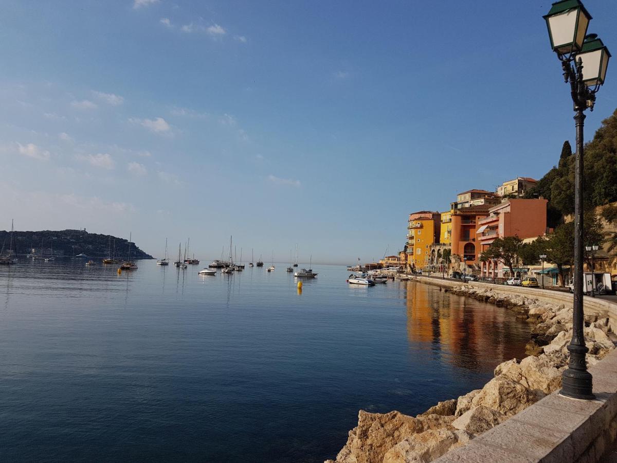 Les Flots Apartment Villefranche-sur-Mer Bagian luar foto